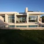 Villa L\'Oiseau Bleu